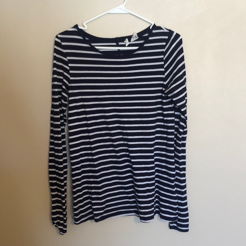 Long sleeve stripped navy tee